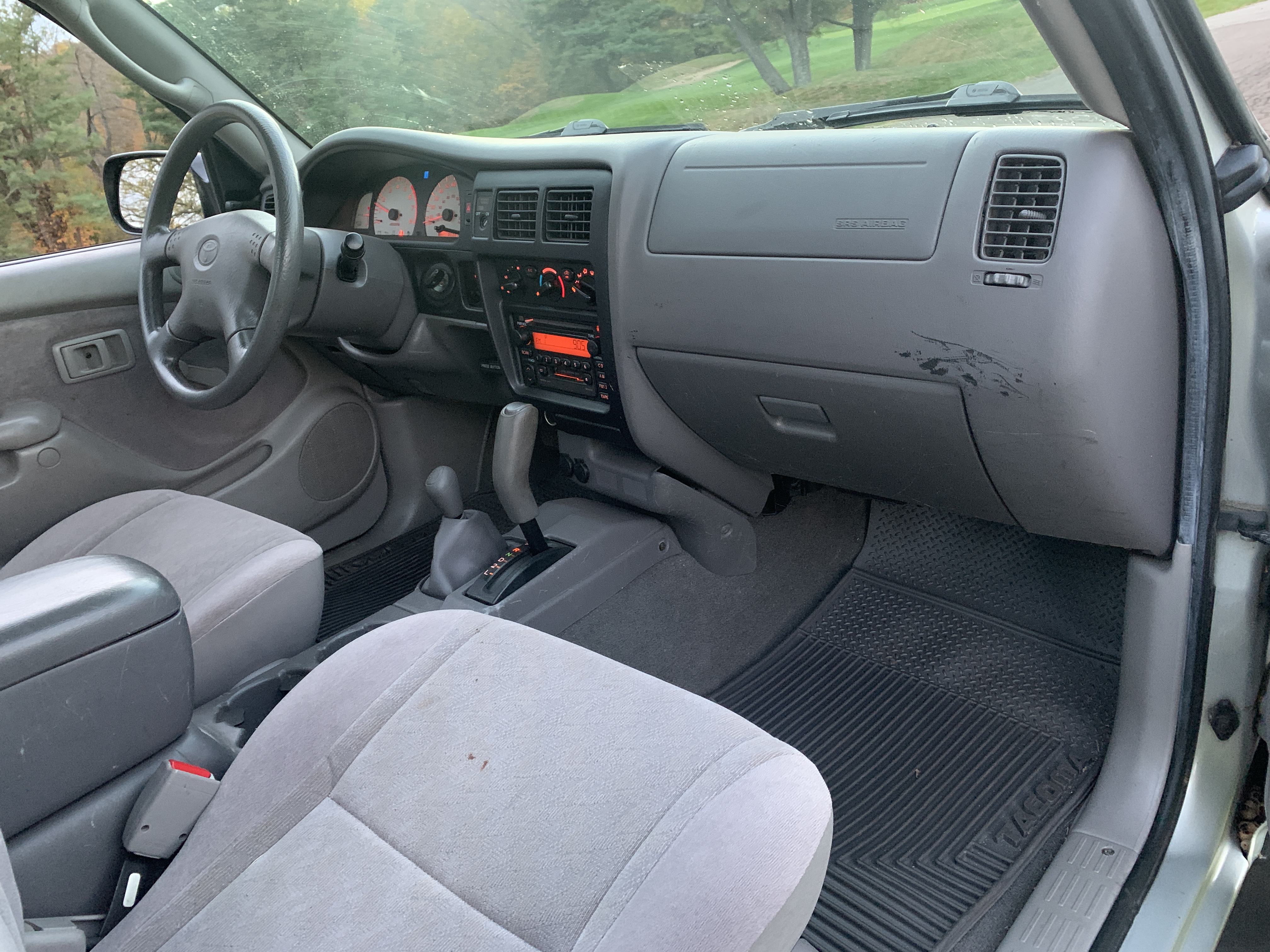 2004 Toyota Tacoma SR5 4x4 Pickup — photo 35